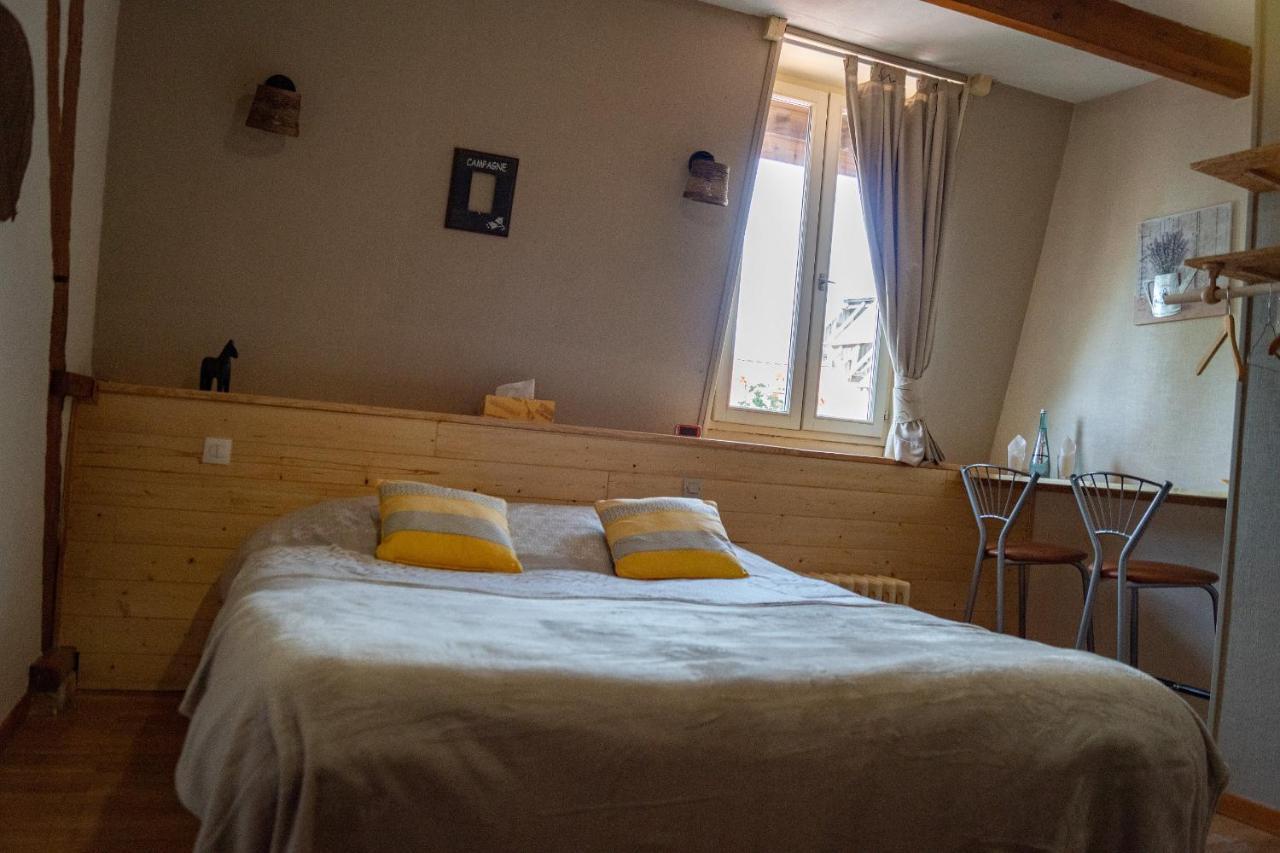 Au Cheval Noir Bed & Breakfast Quaëdypre Екстериор снимка