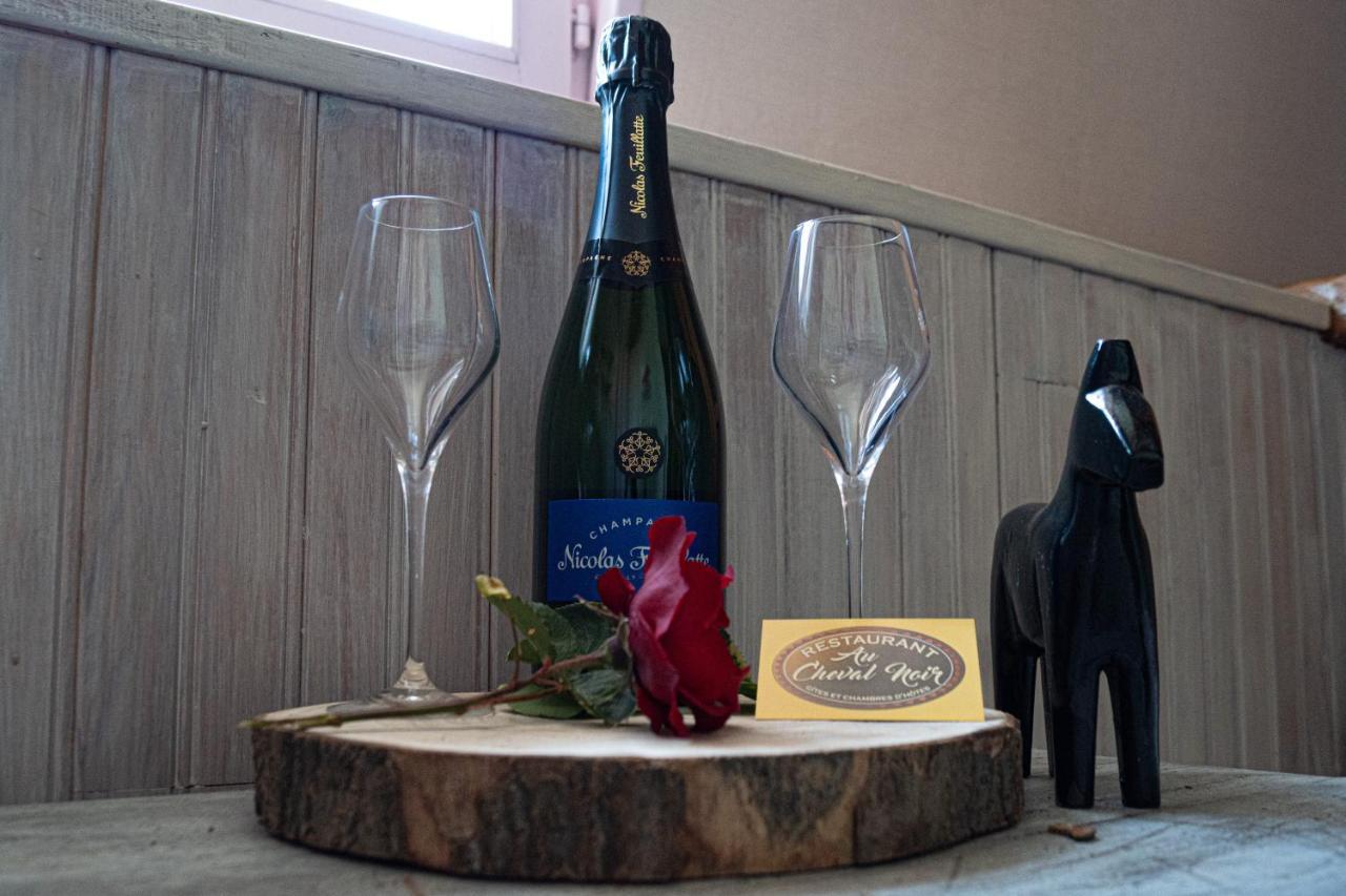Au Cheval Noir Bed & Breakfast Quaëdypre Екстериор снимка